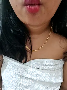 Ramya_369 webcam