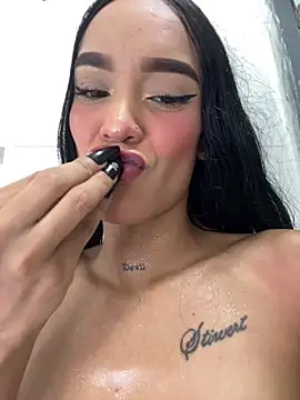 Exotic_girl666 webcam