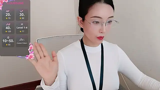 Lucky-jiajia webcam