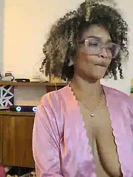 biiancaestradaa (F milf) - I want to enjoy myself with you.😘❤️