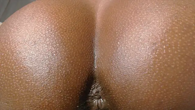 Trissa_Benson webcam