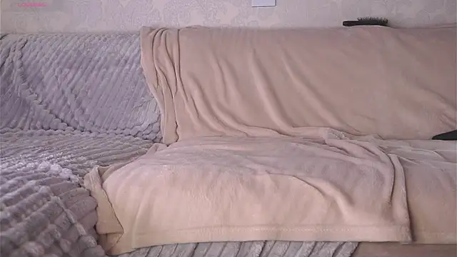 Mirrrra1 webcam