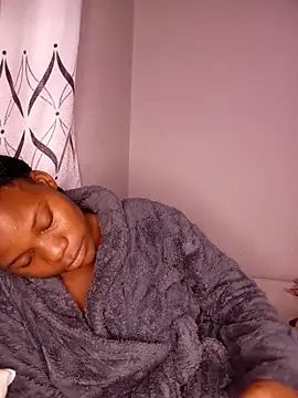 ShyBabe_07 webcam