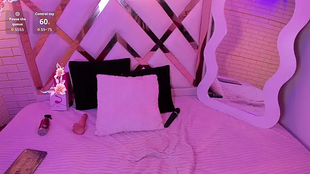 Brunette_Skinny5 webcam