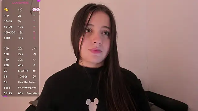 Sabrina_Lennox webcam