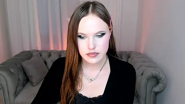 EffieMinki webcam