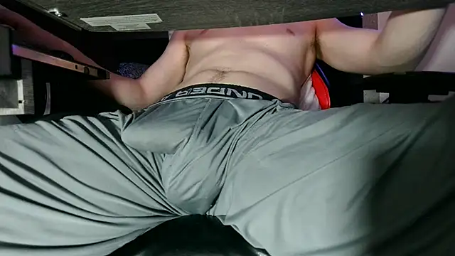 dick_and_muscles (G young) - Cum at gaol or in pvt
