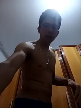 tchutom (M young) - Dev