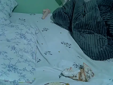Prettybootty webcam
