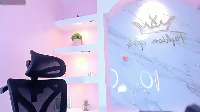 CandyDance1_ webcam