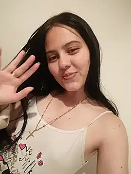 Lesslyxxx webcam