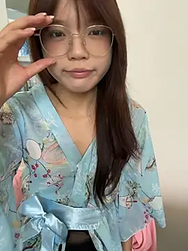 ela_sisi (F young) - 没有内裤M腿