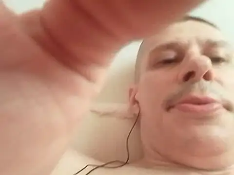 OioiJajaTJStrongKutasen webcam