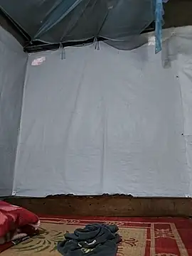 BigAss-69 webcam