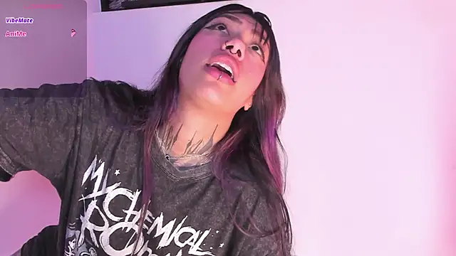 Akari1_Mischief webcam