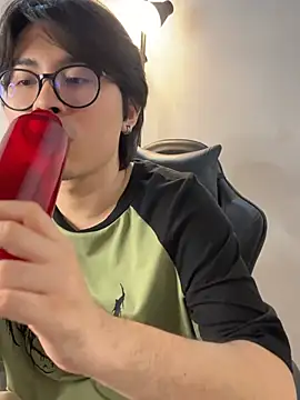 _Tommy_7 webcam