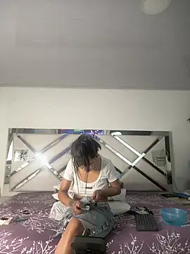 maybelline69 webcam