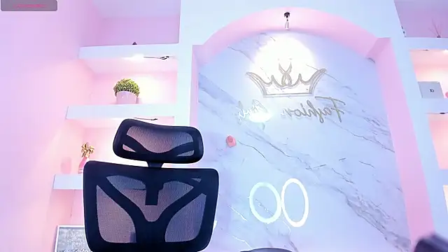 CandyDance1_ webcam