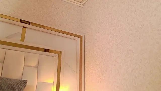 elaara_sm live sex cam