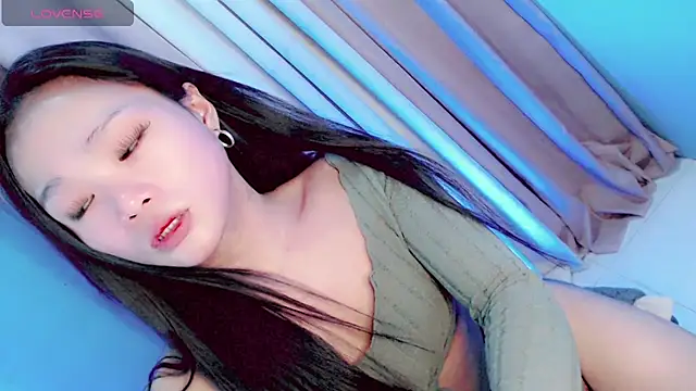 Amomentoflust202 webcam