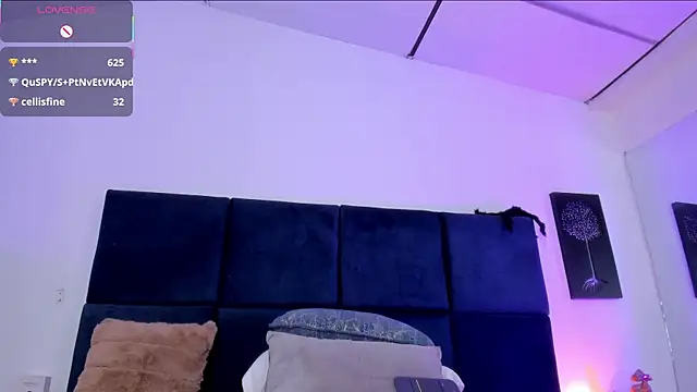 april_jones05 webcam