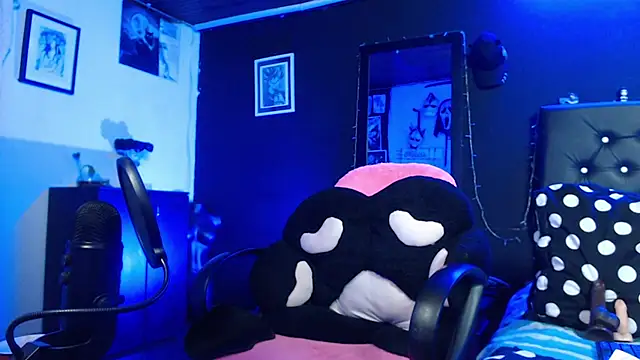 aprildoll webcam