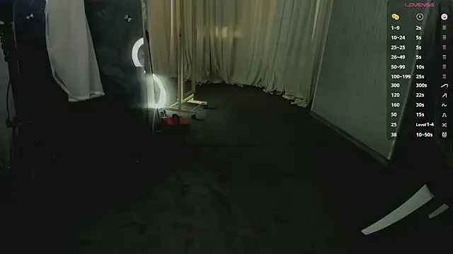 Alika_LV webcam