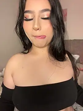 Sofiia_Vegaa live sex cam