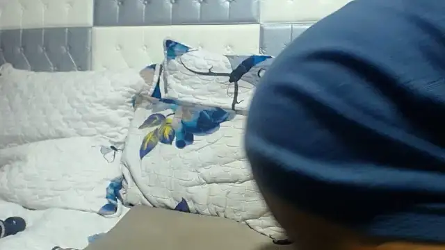 SEXYBUSTYEBONYXX webcam
