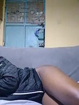 Applecute254 webcam