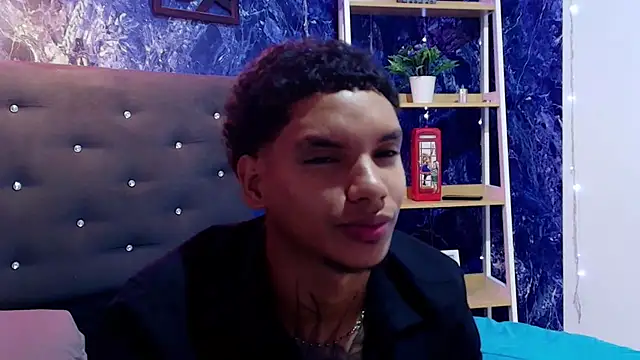 kai_storm77 webcam