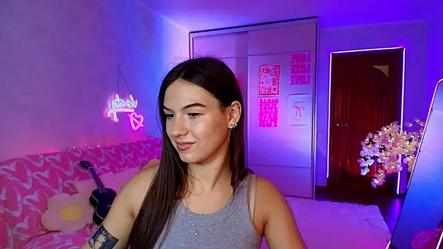 luna_lust_212 webcam