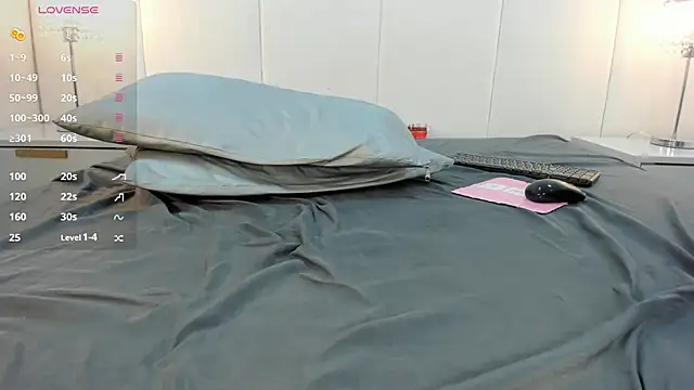 Evaa_Martinez webcam