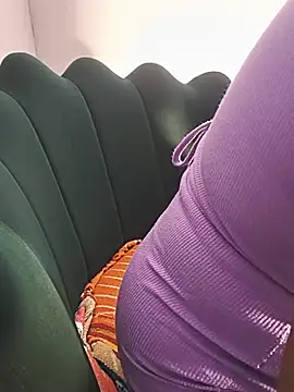 DIRTYSECRET_QUEEN_07 webcam