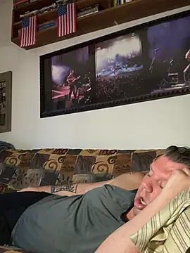 stephanie1984's live room