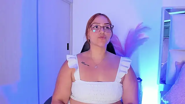 LeahxBarker webcam