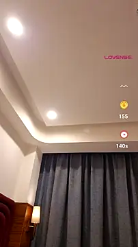 sexyhoney27 webcam