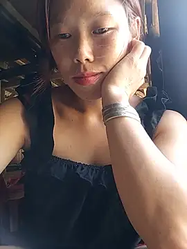 Ngocmi909 webcam
