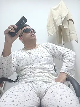 chicoguapo8 webcam