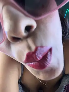 Ivy_the_goddess webcam