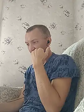 _uncle_Mitya-43_ live cam on StripChat