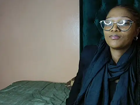 SweetCandiee webcam