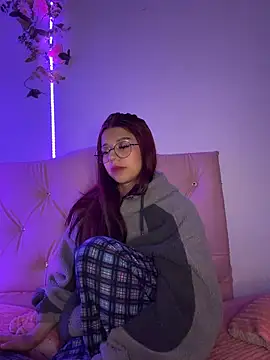 its_raquelle webcam