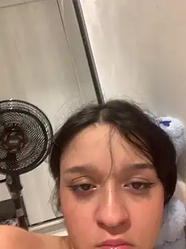 ruemi_rose webcam