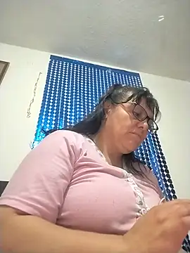 Natasha_miilf webcam