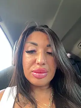 RuslanaXX webcam