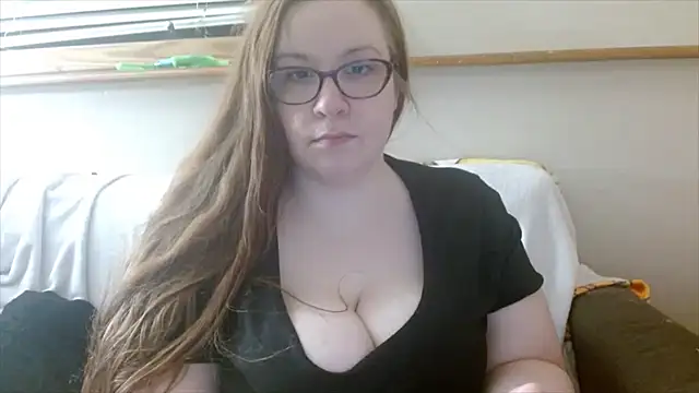 KayleeHollyxxx webcam