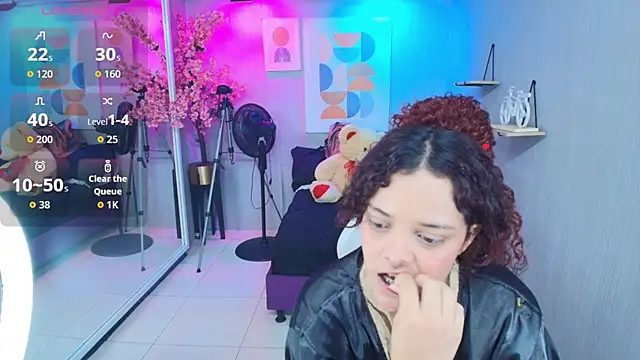 Maggy_t18 webcam