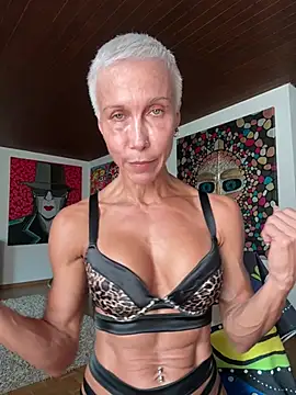 GymQueenCarmen webcam