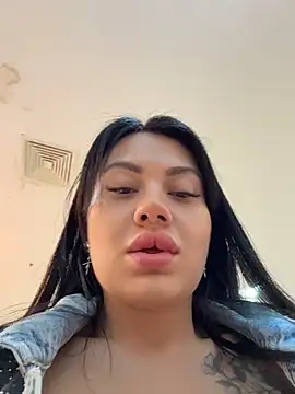 Wet__Bunny webcam